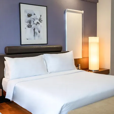 The Park Nine Hotel Srinakarin Bangkok Room photo